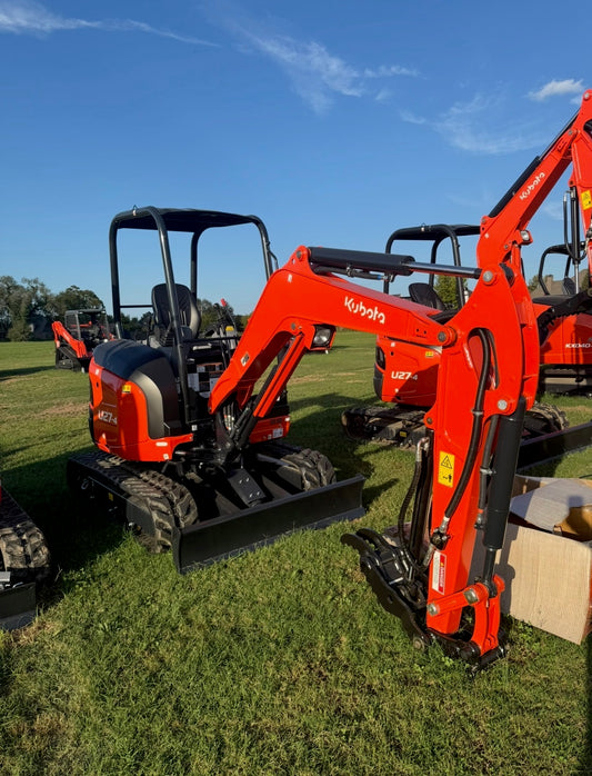 MINI EXCAVATOR